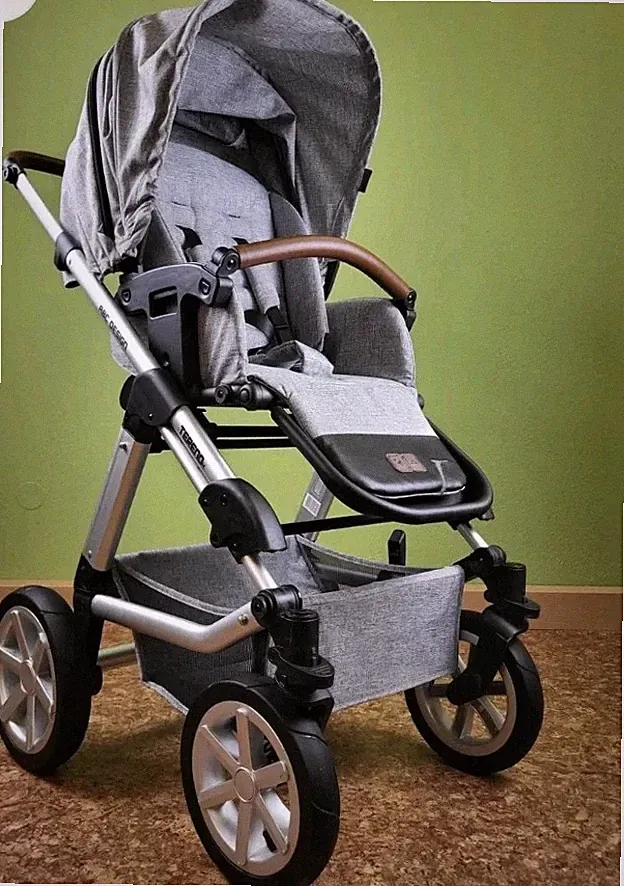 ABC Design Kombi-Kinderwagen Tereno 4 inkl. Babywanne. Zubehör Luftreifen