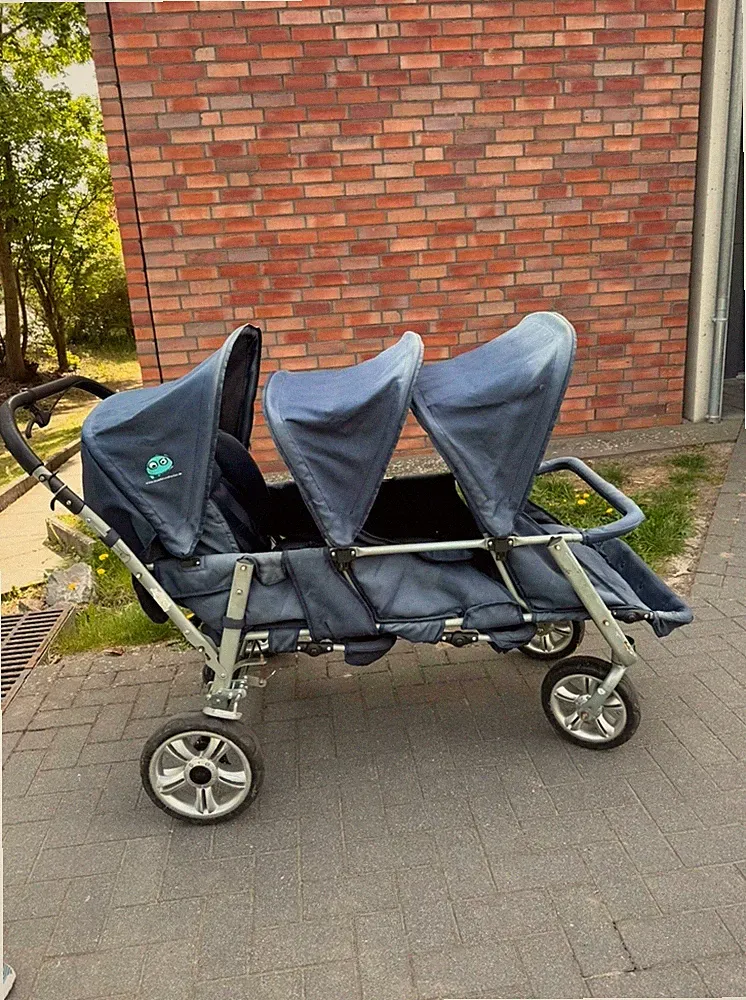 Allstars Krippenwagen Faltkrippenwagen Tina 6 Kinder lila Mehrkindwagen 6 Sitze