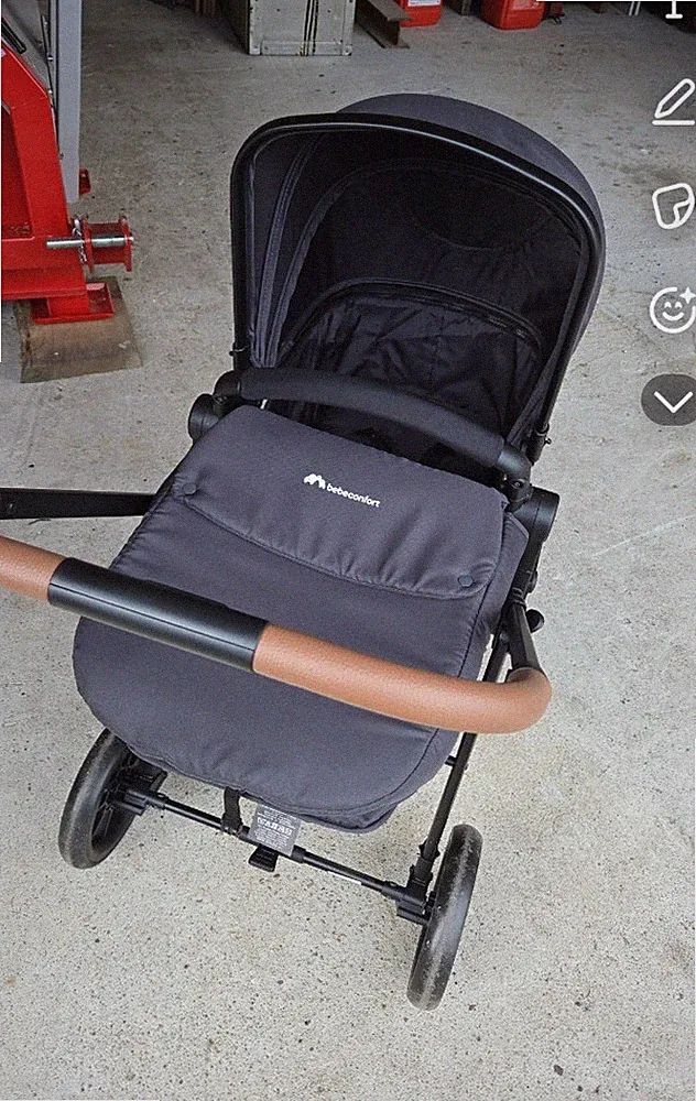 Bébé Confort Kombikinderwagen & Sportwagen Einsitzer grau mit Fußsack