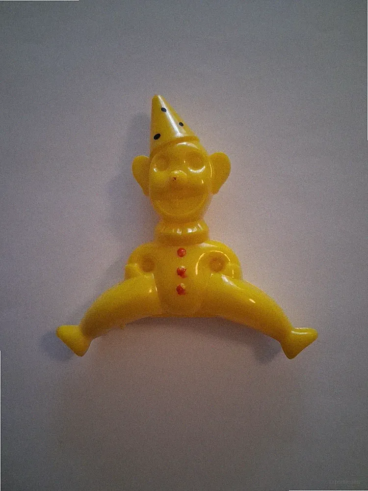 Baby Rassel Figur Kinderwagenkette Clown Gelb Ca 1970