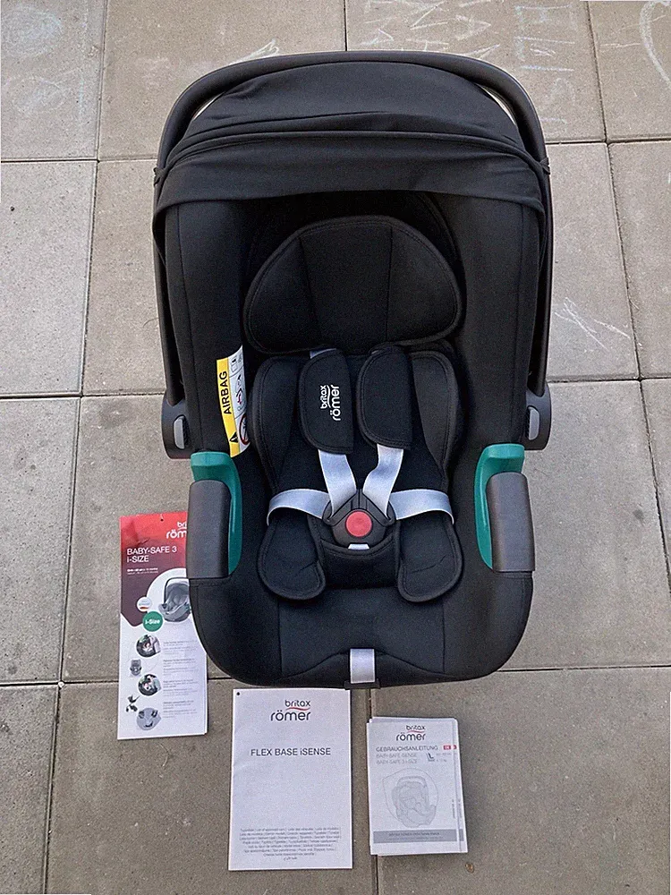 Britax Römer Baby-Safe 3 i-Size