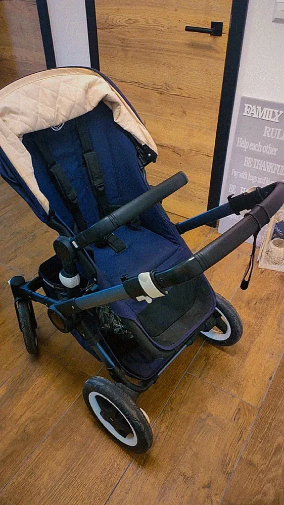 Bugaboo Buffalo Kinderwagen, Blau/Beige, Inkl. Baby-Liegewanne & Regenverdeck