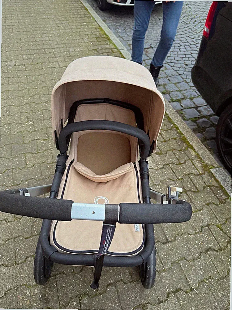 Bugaboo Cameleon Kombikinderwagen beige mit Babywanne & Fußsack