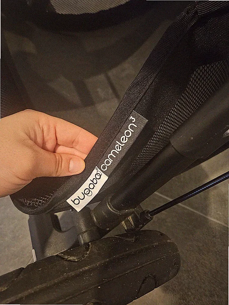 Bugaboo Cameleon3 Kinderwagen schwarz mit Sonnendach & 5-Punkt-Gurt
