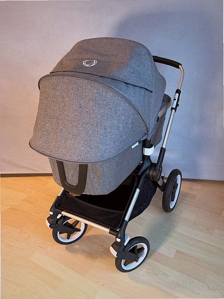 Bugaboo Fox 2 Kinderwagen Komplettset: Babywanne Sportsitz Fußsack Regenverdeck