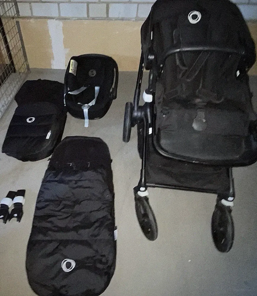Bugaboo Fox 3 Kombikinderwagen & Sportwagen Set schwarz, Babywanne, Adapter