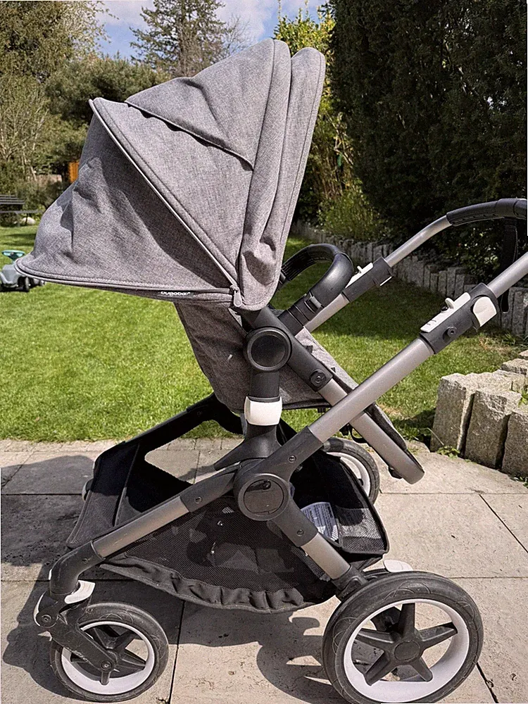 Bugaboo Fox 3 schwarz – Top Zustand – Kinderwagen mit Liegewanne & Sitz - Set