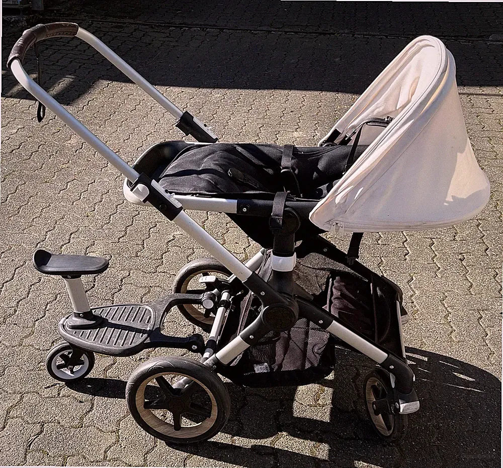 Bugaboo Fox Kinderwagen, Sportsitz, Babywanne, Reisetasche, Mitfahrbrett