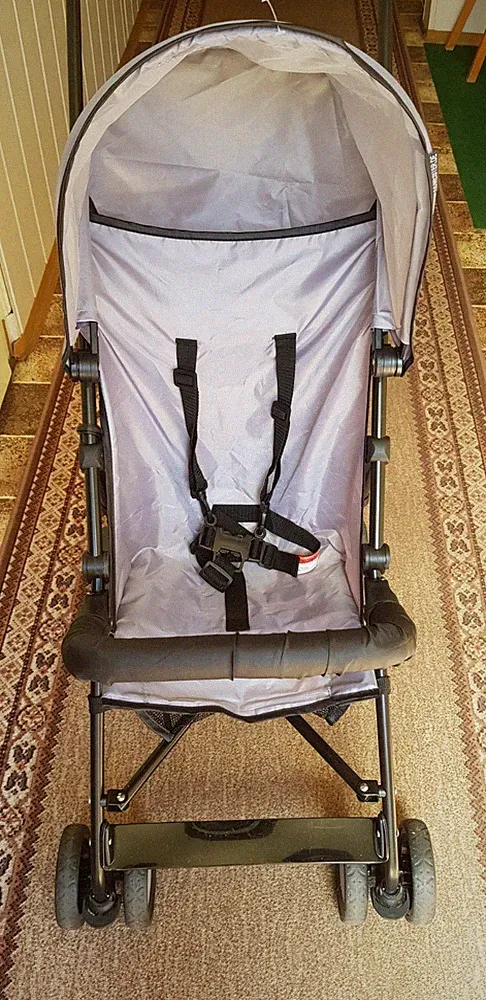 Buggy S 2 Ultraleichter Sitzbuggy Jogger Kinderwagen, Wie Neu