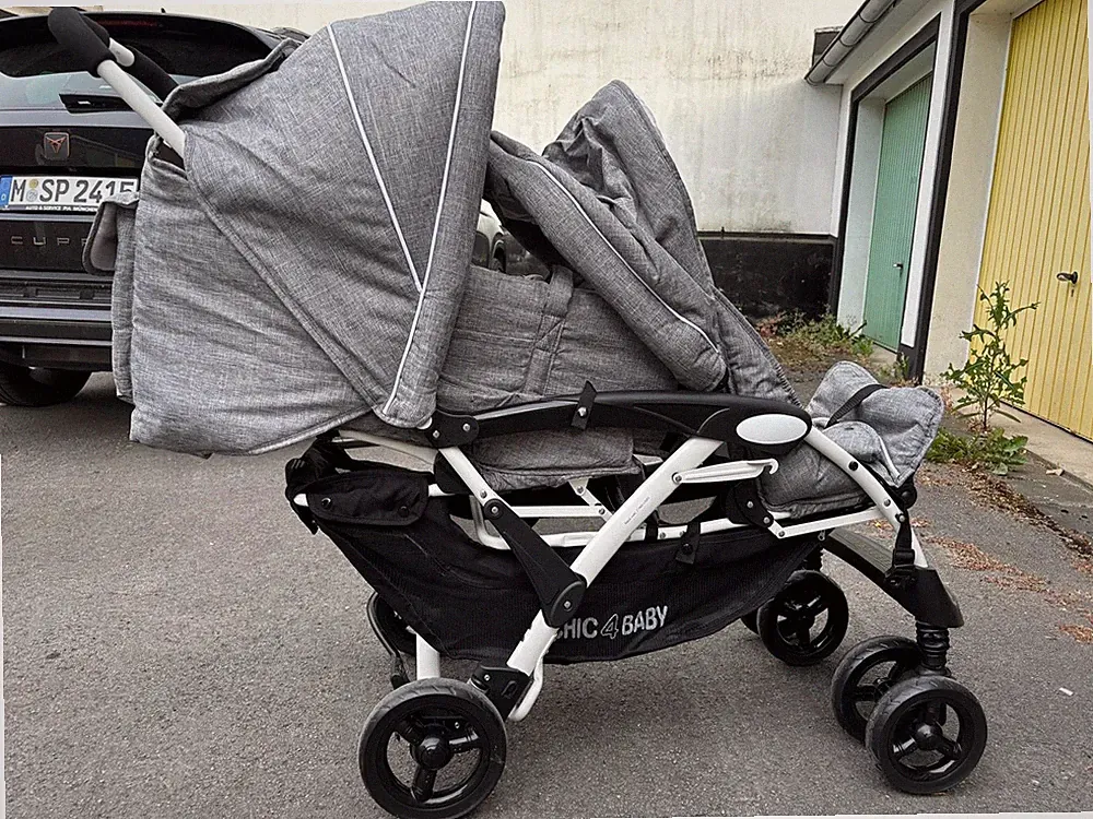 Chic 4 Baby Geschwisterwagen Duo + Regenhaube grau-weiß TOP