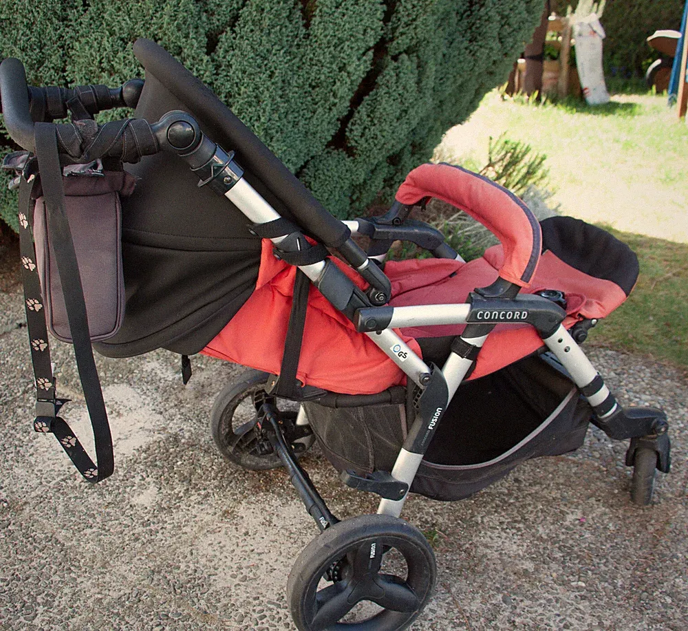 CONCORD KOMPLETTSET aus Kinderwagen + Buggy + Babytrage + Baby Sleeper
