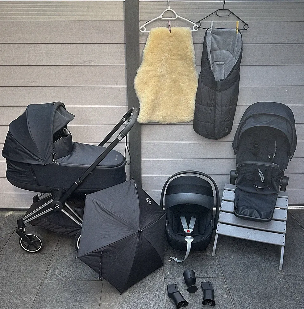 Cybex Kinderwagen Buggy Sportwagen Priam + Zubehör navy Blue
