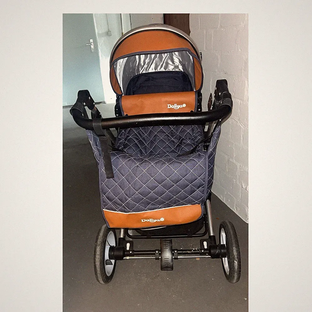 Daliya Kombikinderwagen & Sportwagen blau-braun, Babyschale, VB