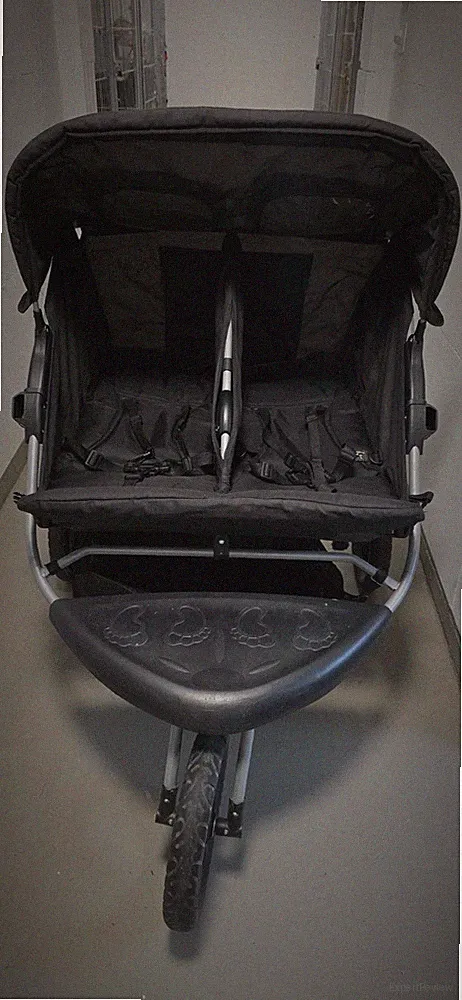 Doppel-Kinderwagen Crown Joggster–Jogger, Klappbar, für Zwillinge, 5-Punkt-Gurt