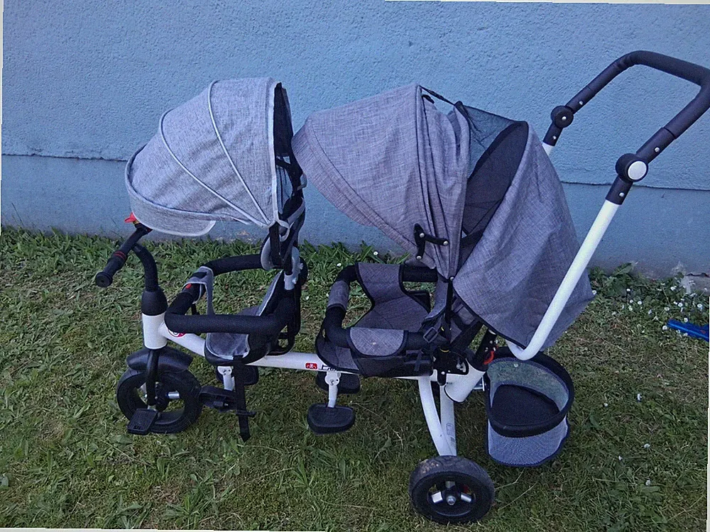 Geschwisterwagen - Zwillings-Dreirad, Doppelkinderwagen, grau Farbe