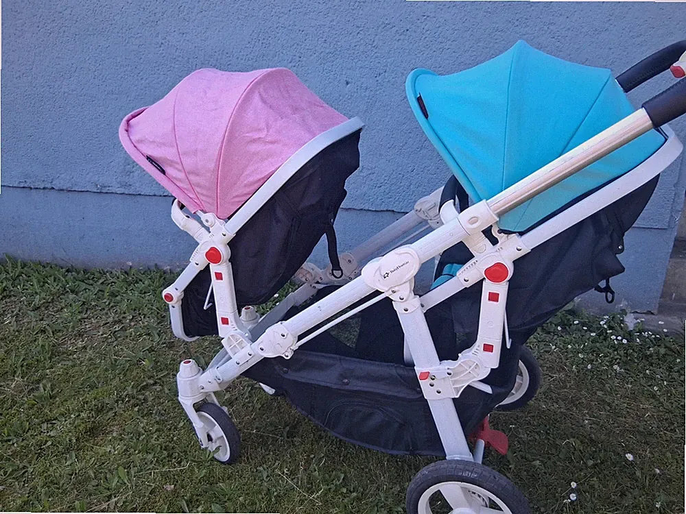 Geschwisterwagen, zwillingswagen für Mädchen und Jungen, Rosa und Nlau Farbe