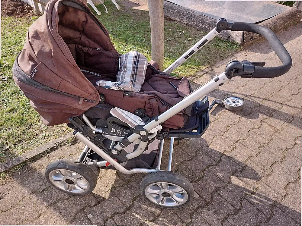 Gesslein KINDERWAGEN Buggy F6 KIND BABY KLEINKIND 2 Reifen Zubehör