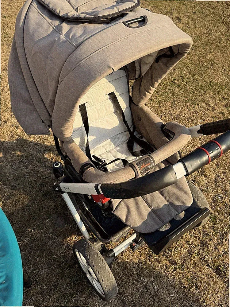 Hartan 2-in-1 Kinderwagen mit Maxi-Cosi Adapter und Babyschale und Sportsitz