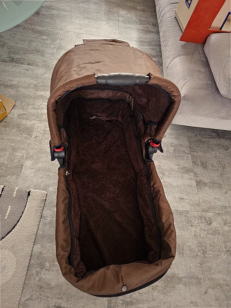 Hartan Kinderwagen Falttasche Faltwanne braun