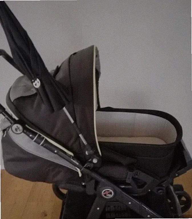 Hartan Racer GTS Kinderwagen Schwarz / Grau / Gelb / Mit Handbremse!