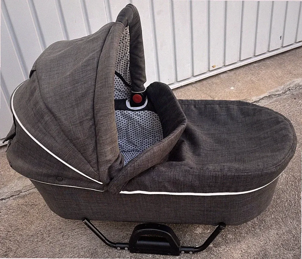 Hartan Racer GTS Kombi Kinderwagen Babywanne Aufsatz