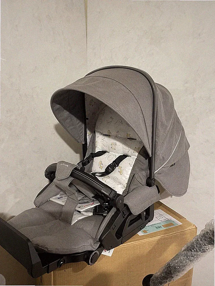 Hartan Sportsitz Sitzeinheit GTS Grau mit Sonnenverdeck, Gurtpolster