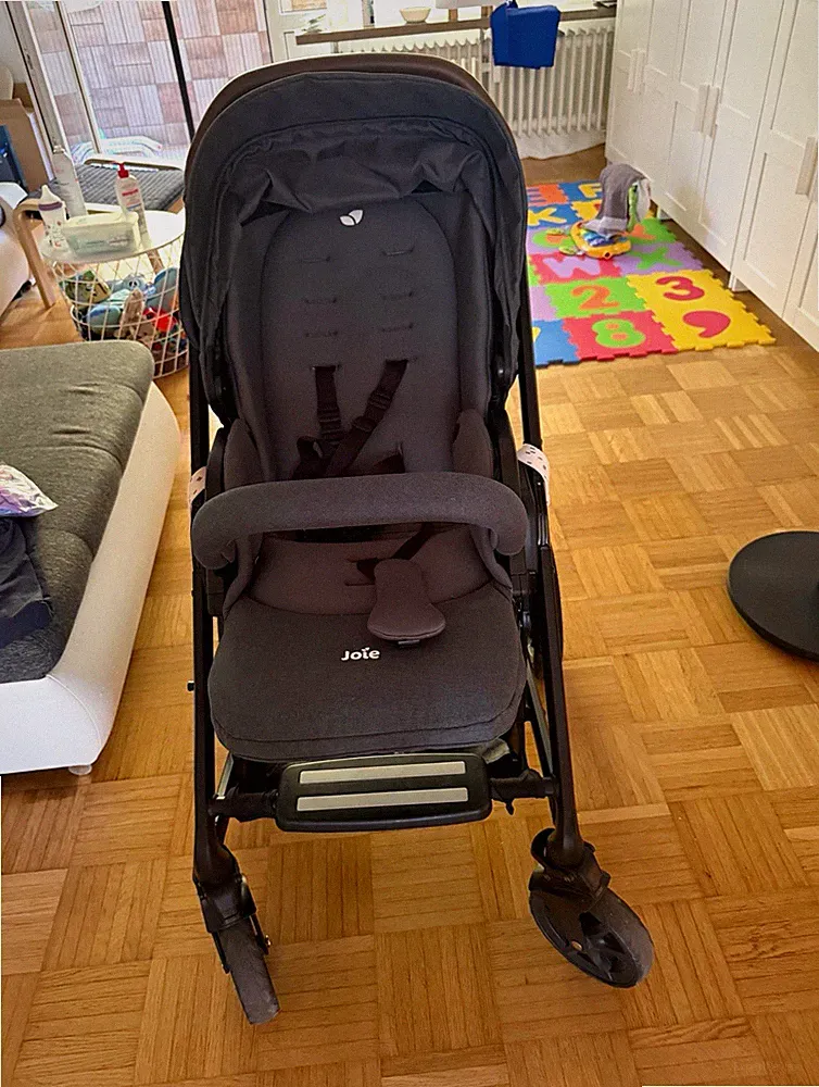Joie 2 in 1 Buggy/Babywanne faltbar mit Sonnendach plus Babywanne