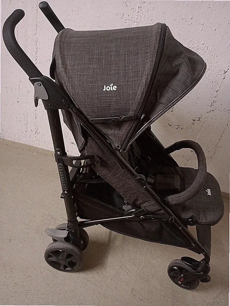 Joie brisk Buggy Reisebuggy plus Joie Regenverdeck