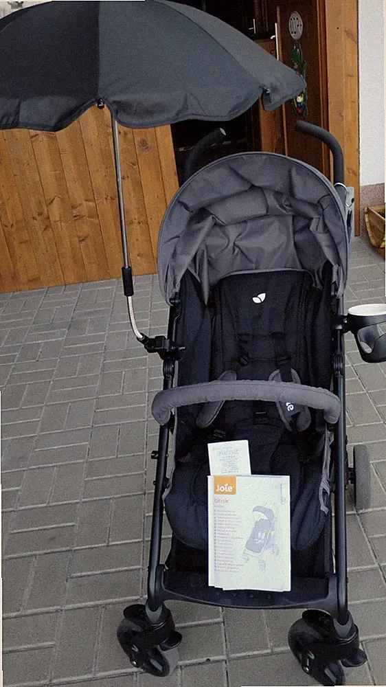 Joie Brisk Stroller Buggy Kinderbuggy mit Sonnen/Regenschutz