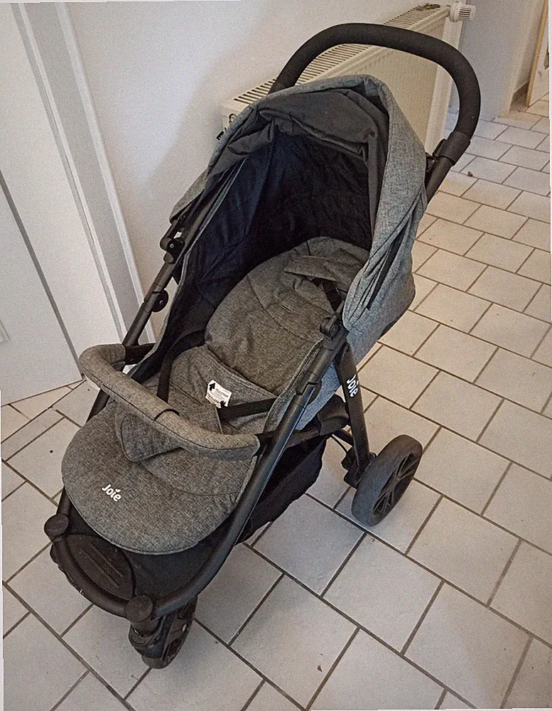 joie Buggy & Sportwagen Litetrax bis 22 kg belastbar mit Regenschutz