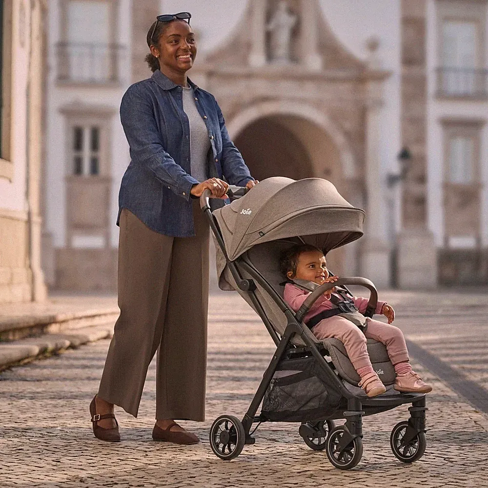 Joie Elin Kompaktkinderwagen Leichtgewicht Kinderwagen leicht faltbar - Ahorn
