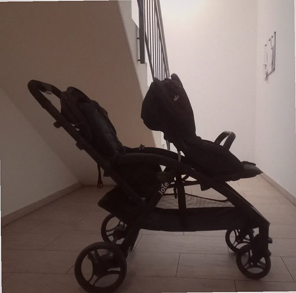 Joie Kinderwagen/Buggy Einsitzer in Schwarz