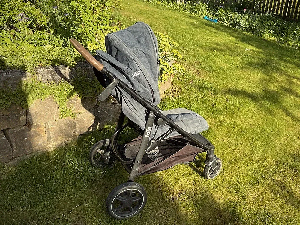 Joie Mytrax Pro Kinderwagen Kinderbuggy Buggy Reisebuggy Blueberry m.Regenschutz
