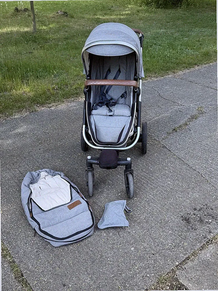 Joolz Geo 2 mit viel Zubehör Plus Cybex Babyschale