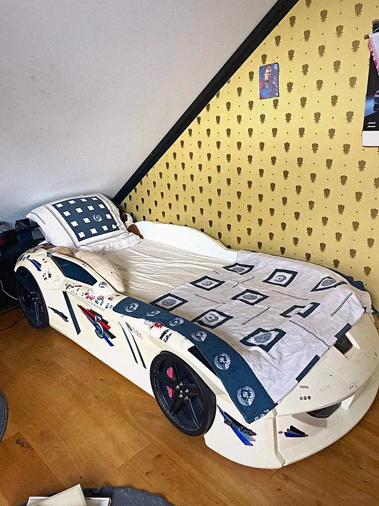 Kinder Autobett Sportwagen-Design Weiß Kunststoff Einzelbett-Liegefläche
