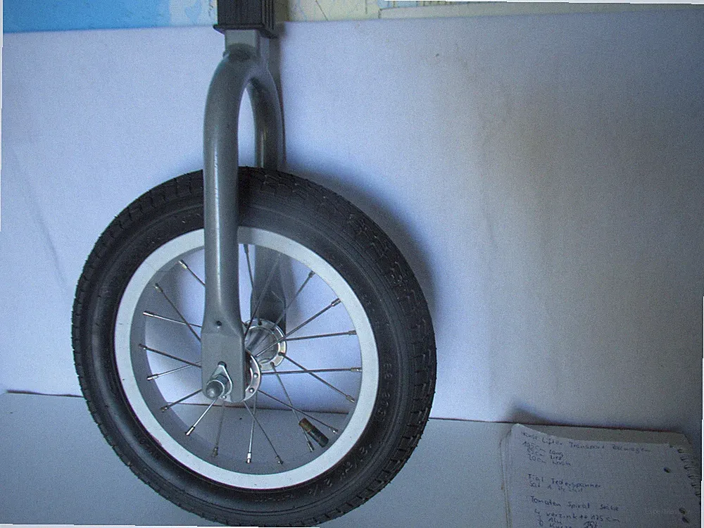 Kinder Fahrrad Anhänger/Jogger Stützrad nagelneu mit Halterung 12 1/2 Zoll