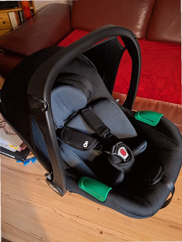 Kinderkraft Baby-Autositz, Schwarz, Hervorragender Zustand, Gebraucht