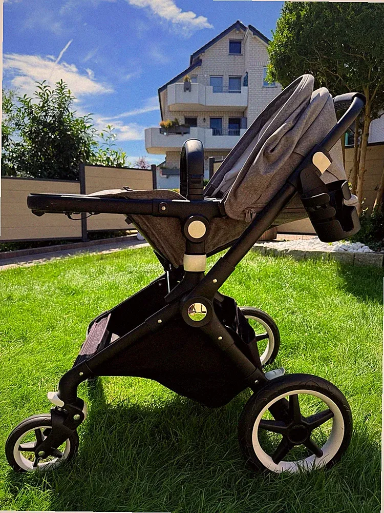 Kinderwagen Bugaboo Lynx 2:1 mit Zubehör Wie Neu