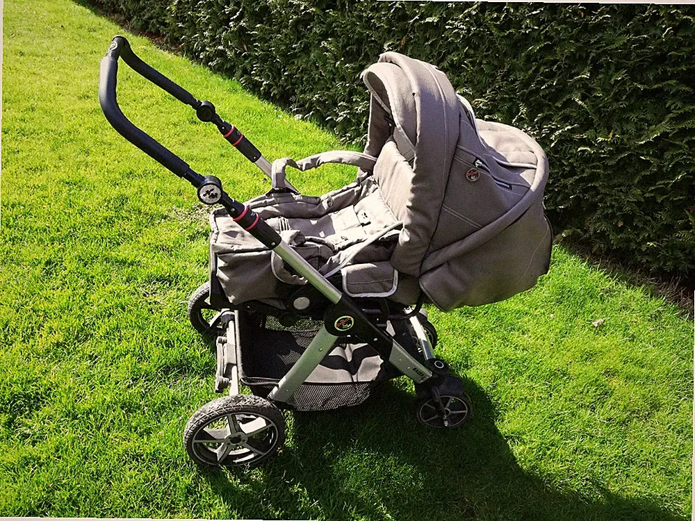 Kinderwagen Buggy HARTAN Racer GT Kunstleder beige / cappuccino