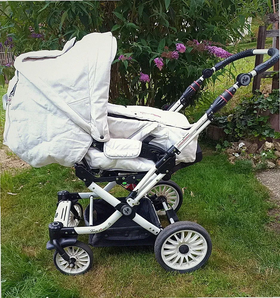 Kinderwagen Hartan Topline Weiß mit Babywiege und Regenhaube