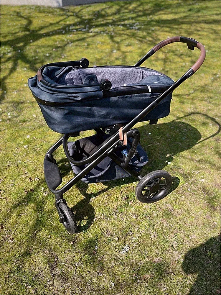 Kinderwagen Maxi Cosi Lila XP+ Kombikinderwagen Essential Graphi