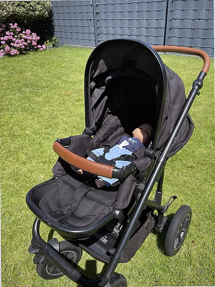 Kinderwagen Moon Nuova Air Baby Wanne Und Buggy, nur Abholung in Köln