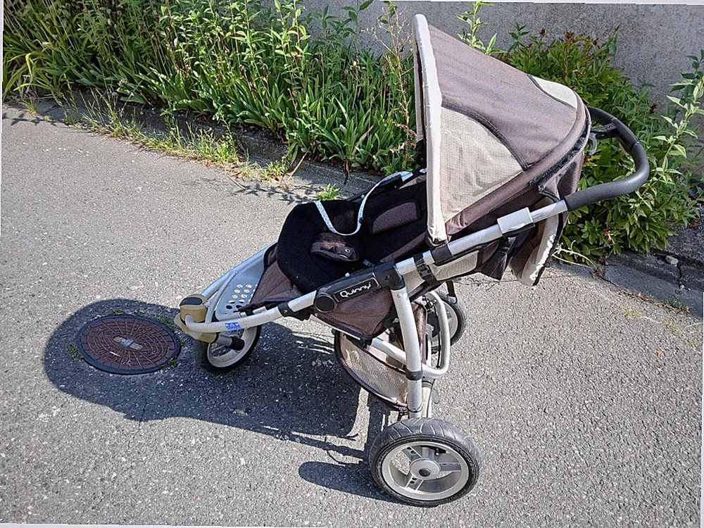 Kinderwagen Quinny Speedi mit viel Zubehör