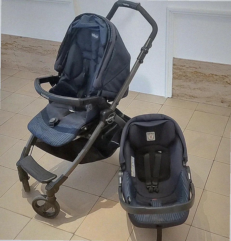 Kinderwagen & Zubehör 3 in 1 (Peg Perego Travel System) mit isofix