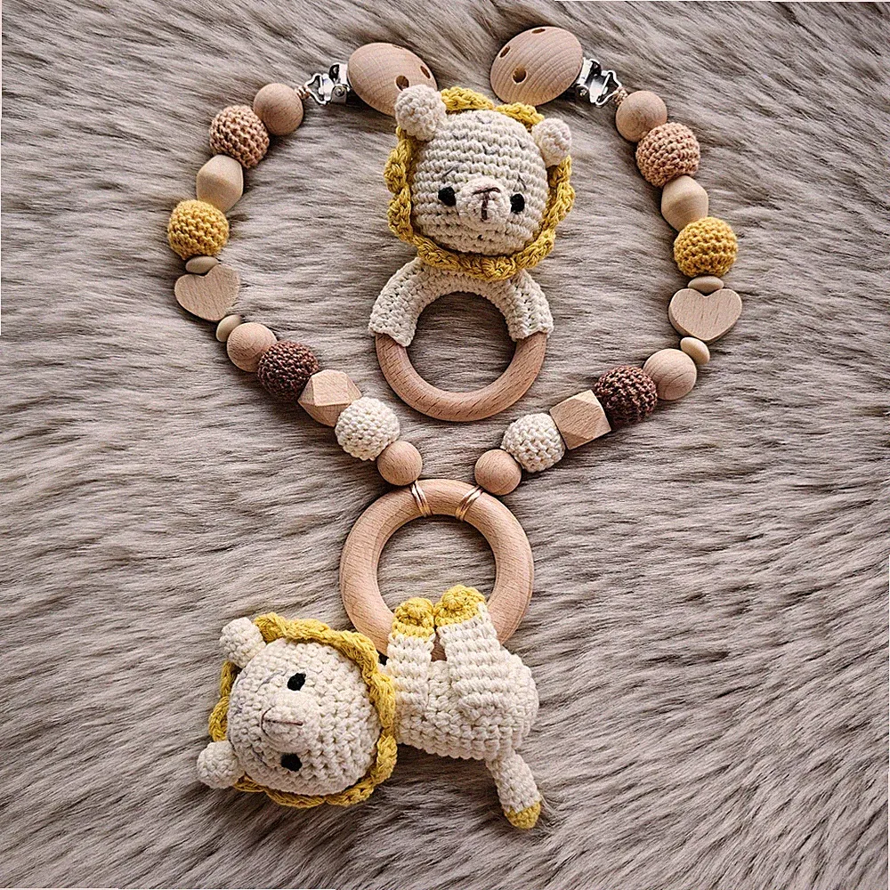 Kinderwagenkette 2er Set Löwe mit Greifring Geschenk zur Geburt Holz Natur