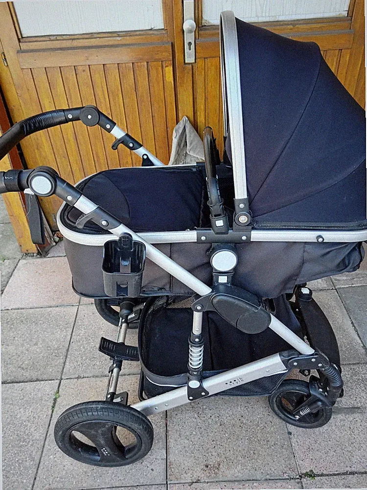 Kombikinderwagen Hauck IP Style Babytrage FEDERUNG EINKAUFSKORB GETRÄNKEHALTER