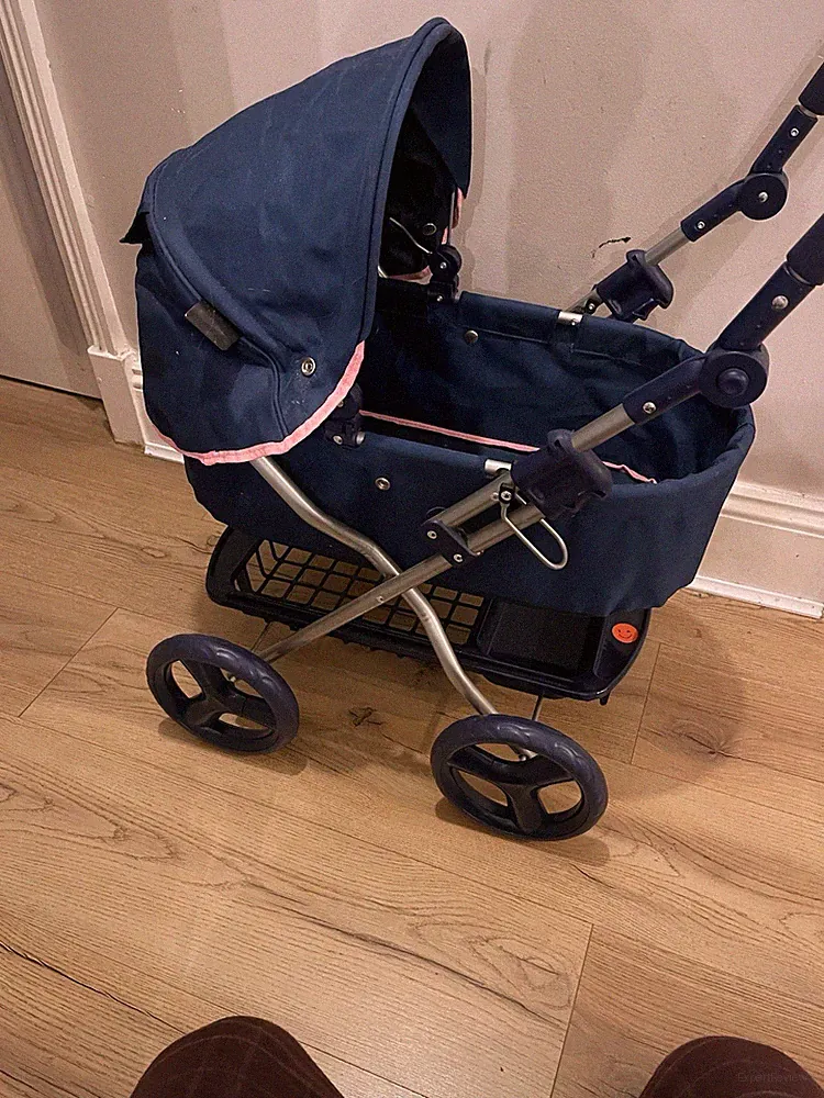 Mamas & Papas Junior Puppenwagen Navy Rosa Gepunktet Spielzeug Kinderwagen Gebraucht