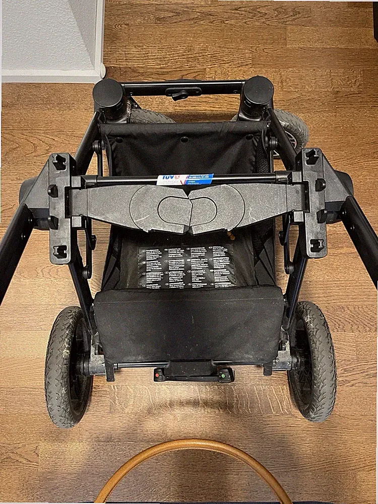 Maxi Cosi Adapter für Hartan Kinderwagen passend zB Viva GTR