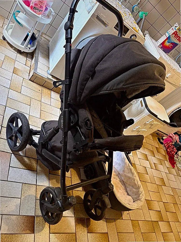 Maxi-Cosi Storm Kombikinderwagen & Sportwagen mit Kinderwagenaufsatz, Schwarz