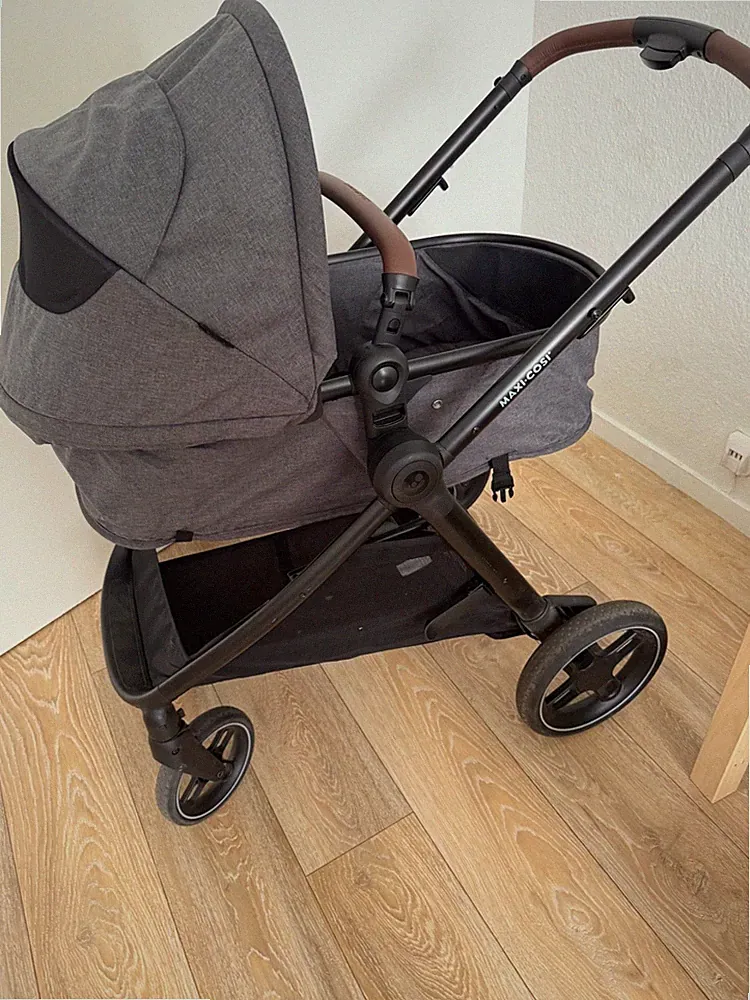 Maxi-Cosi ZELIA S 3-in-1 Kombi-Kinderwagen inkl. Zubehör mit Familyfix 3 Basis